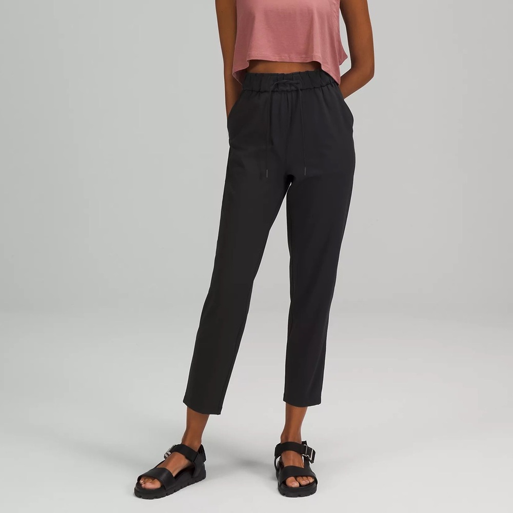 Lululemon Stretch High-Rise 7/8 Length Pants, Black Size 8